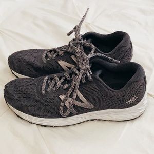 BRAND NEW | new balance athletic shoe | never worn